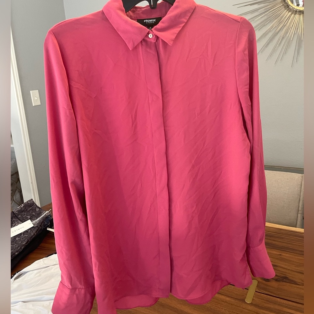 Pink button up blouse - Picture 2 of 5